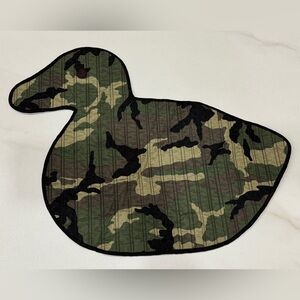Camouflage Duck-Shaped Placemats Set of 4 Mats 14”x16”